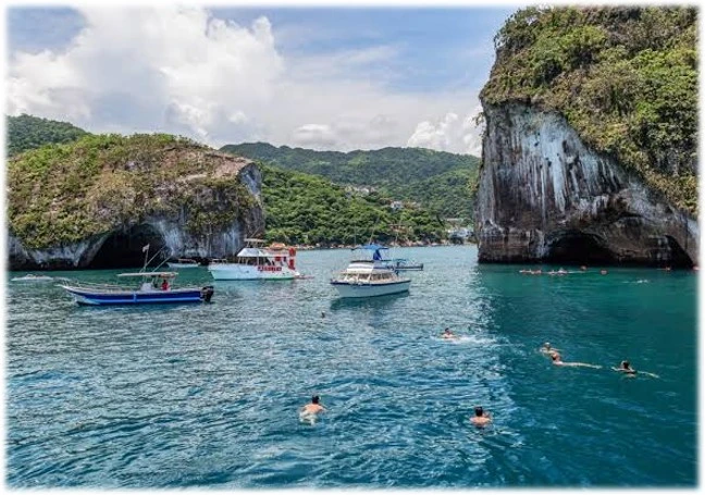 Los Arcos de Mismaloya